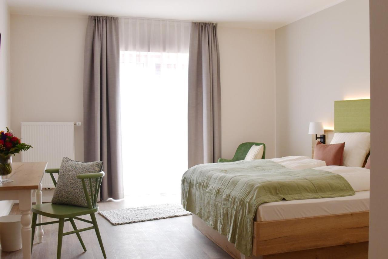 Landhaus Hamester - Hotel & Restaurant Basthorst  외부 사진
